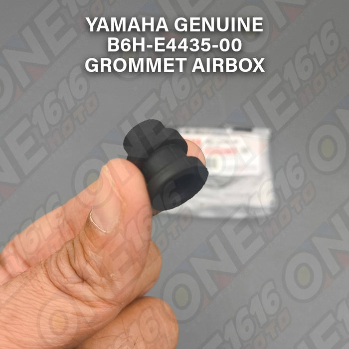 Yamaha Genuine Grommet Airbox B6H-E4435-00 for Nmax V2, Aerox V2