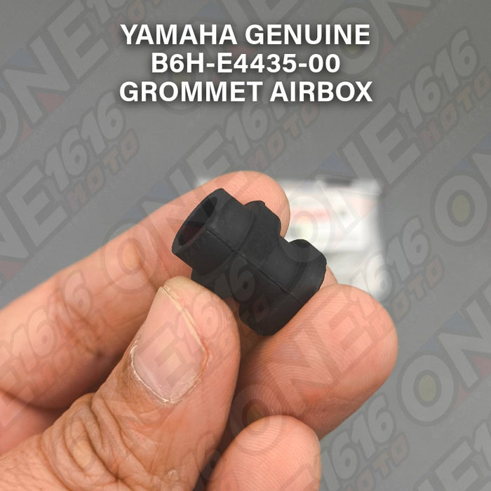 Yamaha Genuine Grommet Airbox B6H-E4435-00 for Nmax V2, Aerox V2
